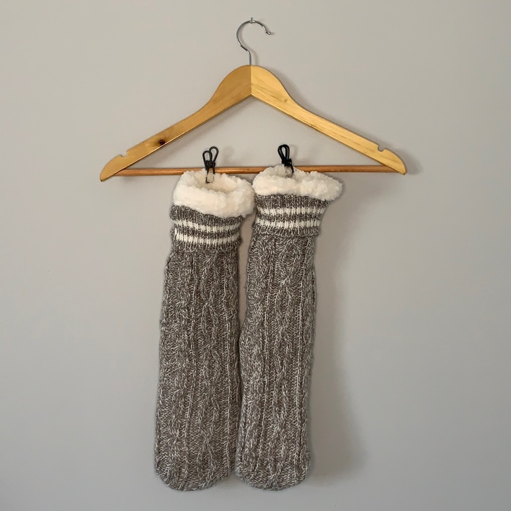 Cuddle duds socks